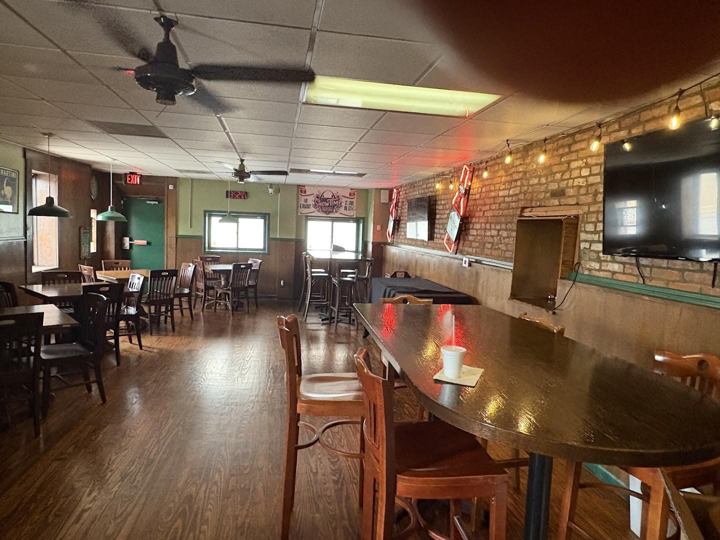 ShowTime Bar and Grill
